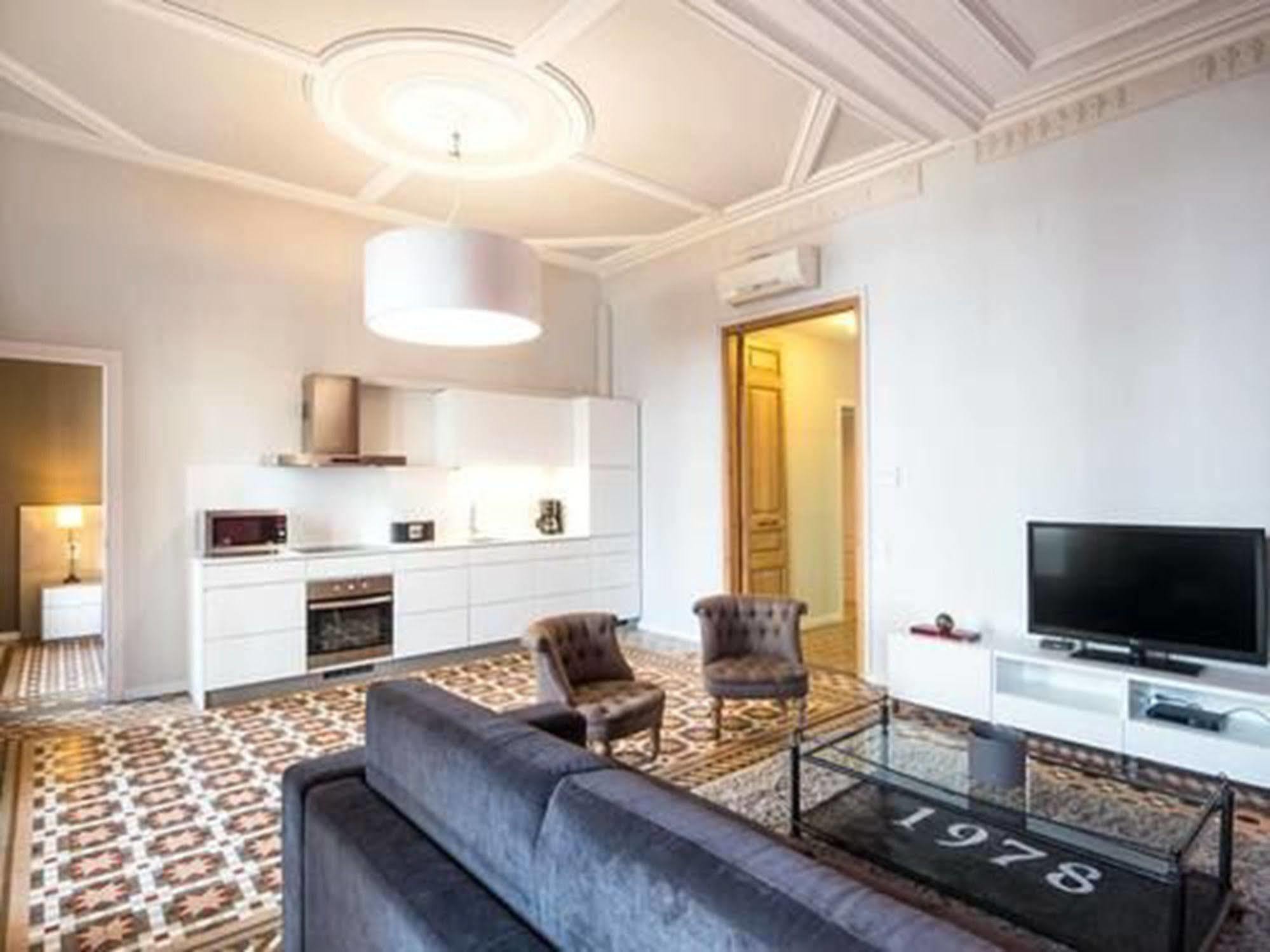 Rent Top Apartments Near Plaza De Catalunya Βαρκελώνη Εξωτερικό φωτογραφία