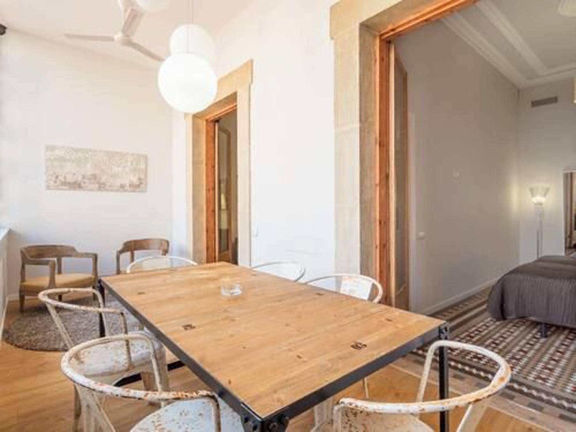 Rent Top Apartments Near Plaza De Catalunya Βαρκελώνη Εξωτερικό φωτογραφία