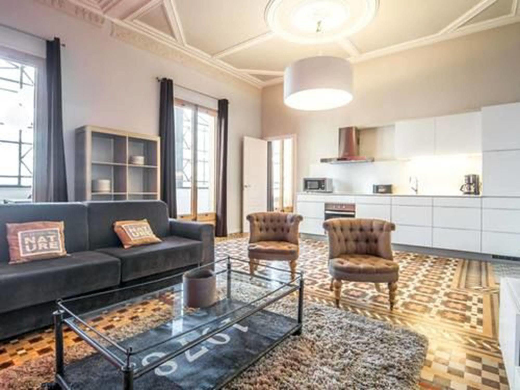 Rent Top Apartments Near Plaza De Catalunya Βαρκελώνη Εξωτερικό φωτογραφία